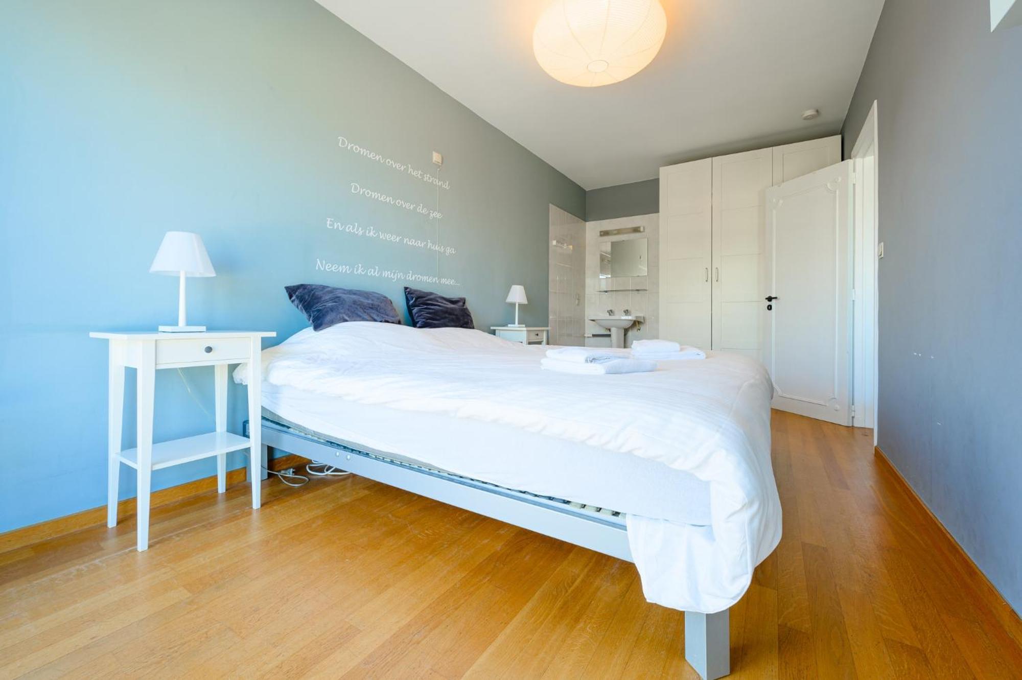 Zeezicht Oostduinkerke - Residentie Golfslag Appartement Buitenkant foto
