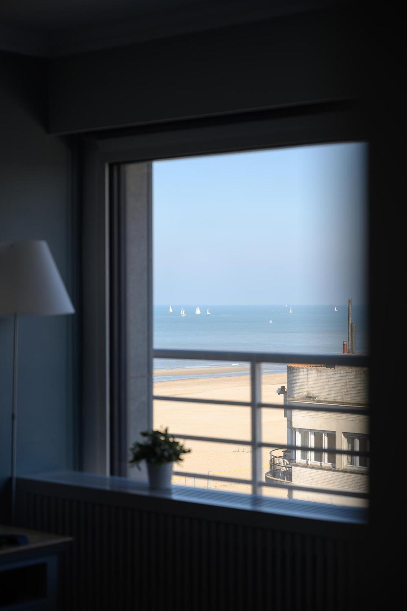 Zeezicht Oostduinkerke - Residentie Golfslag Appartement Buitenkant foto